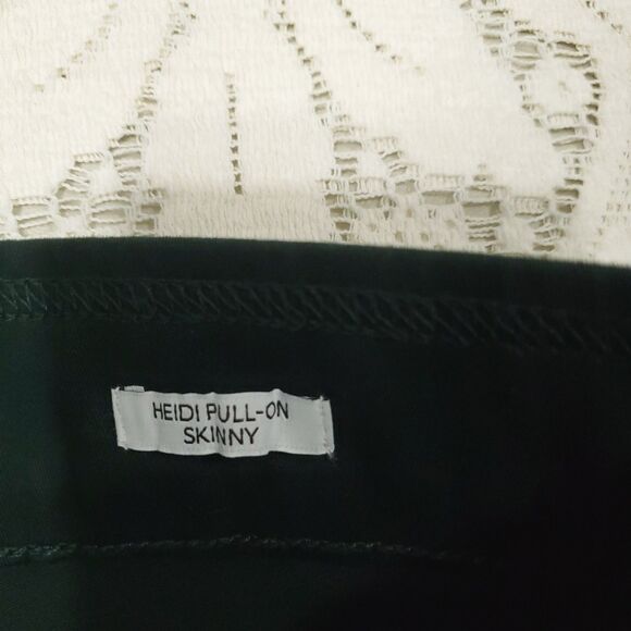 Nine West Women's Green, Heidi pull-on Skinny Yoga Stretch Twill Size 4 NWT - Picture 8 of 16